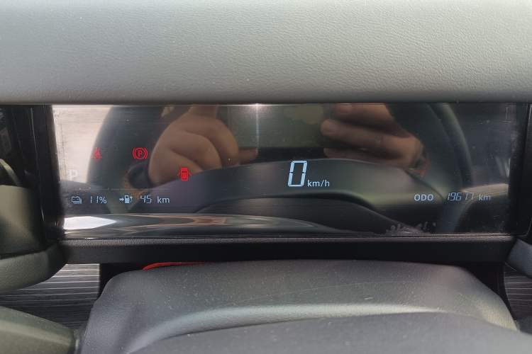 Used iCAR 03 2024 401km Two-Wheel Drive Standard Advanced Version