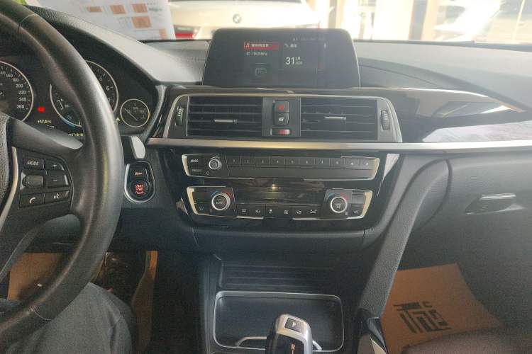 Used BMW 3 Series 2018 320Li Fashion Model