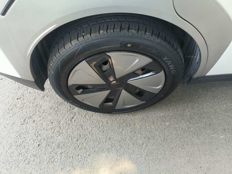 Used AION Y 2023 Younger — 25