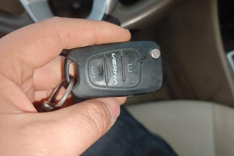 Used Hyundai Verna (older generation) 2010 Sedan 1.4L Manual Standard GL Model
