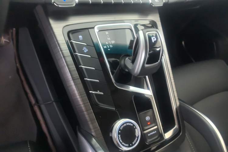 Used Geely Auto Emgrand X7 Sport 2020 1.5TD Automatic Smart Connect PRO
