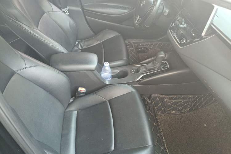 Used Toyota Levin 2019 185T CVT Luxury Edition China VI Standard Right Front Seat