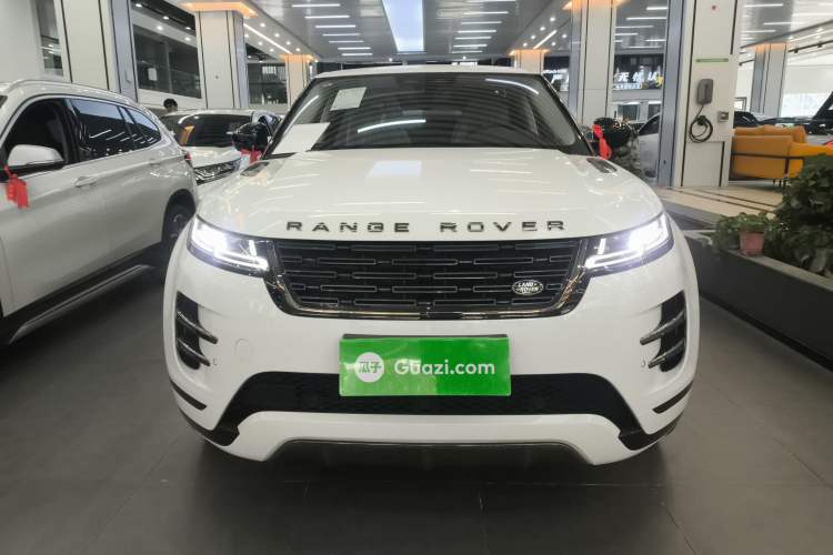 Used Land Rover Range Rover Evoque 2024 Aurora L 249 PS Prestige Light-Chasing Edition
