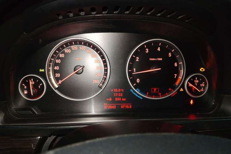 Used BMW 5 Series 2012 530Li Luxury Model