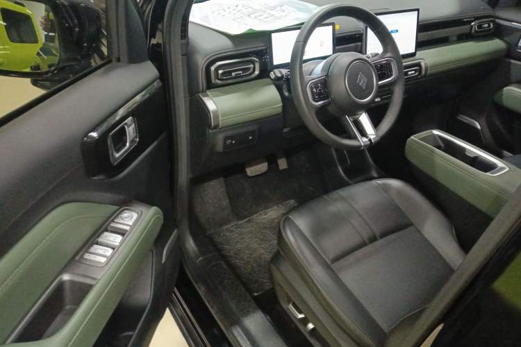 Used Baojun Spark EUV 2024 Prestige Edition 4 Seats