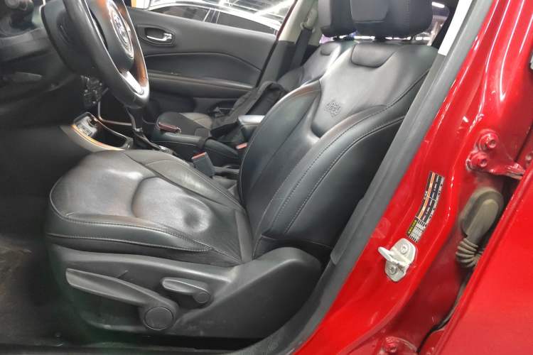 Used Jeep Compass 2017 200T Automatic Family Edition