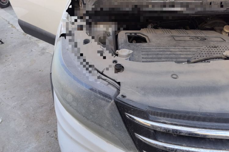 Used FORTHING Joyear X5 2013 1.6L Manual Luxury Model China V Standard