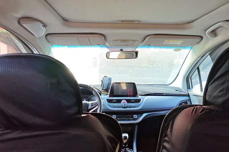 Used JAC Refine S3 2018 Custom Edition 1.5L Manual Luxury Smart Model