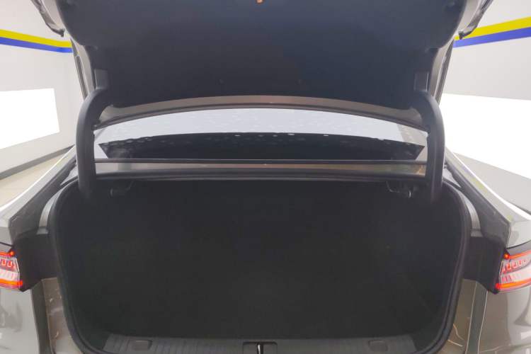 Used Chery Arrizo 8 2023 1.6T DCT Ya
