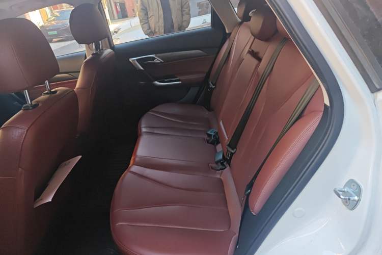 Used BAIC Beijing EU5 2019 R500 Smart Wind Edition