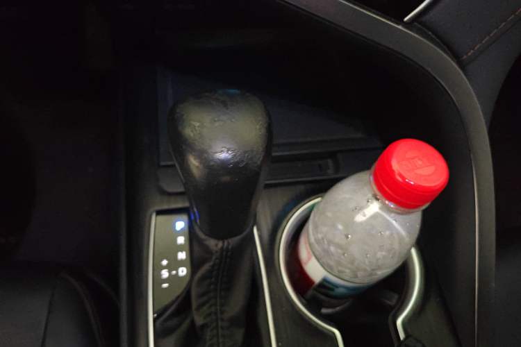 Used Toyota Camry 2021 Dual-Motor 2.5HG Luxury Edition Gear Lever