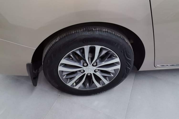 Used Buick GL8 2023 ES Lu Zun Comfort Model
