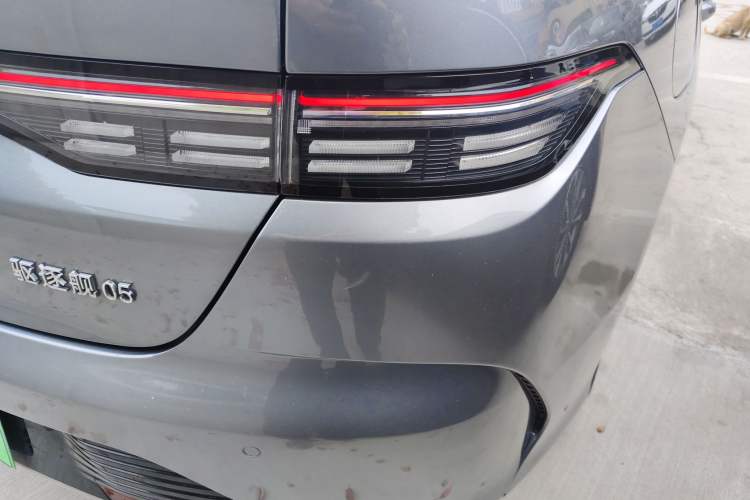 Used BYD Destroyer 05 2024 HONOR Edition DM-i 55KM Luxury Model Exterior 3