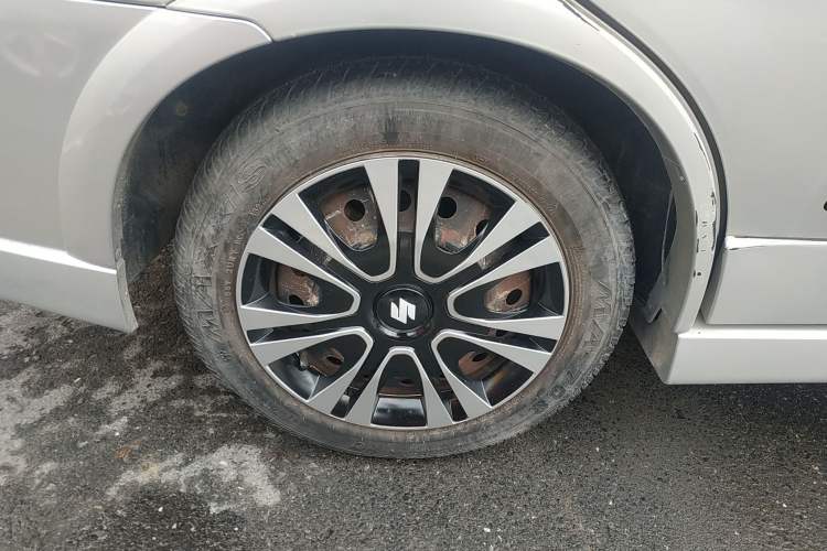 Used Suzuki Liana 2013 Hatchback 1.4L Manual Standard Model A
