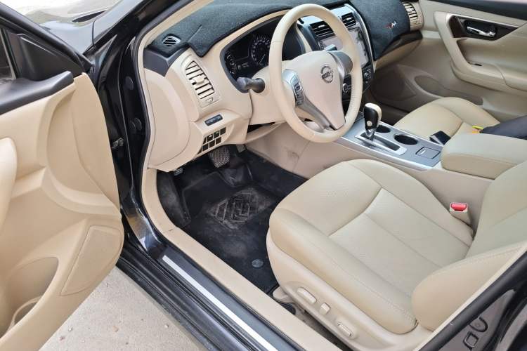 Used Nissan Teana 2013 2.0L XL Comfort Edition Driver Seat