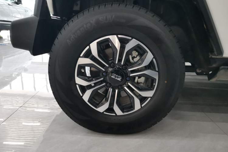 Used 212 T01 2025 Model 2.0T Diesel
