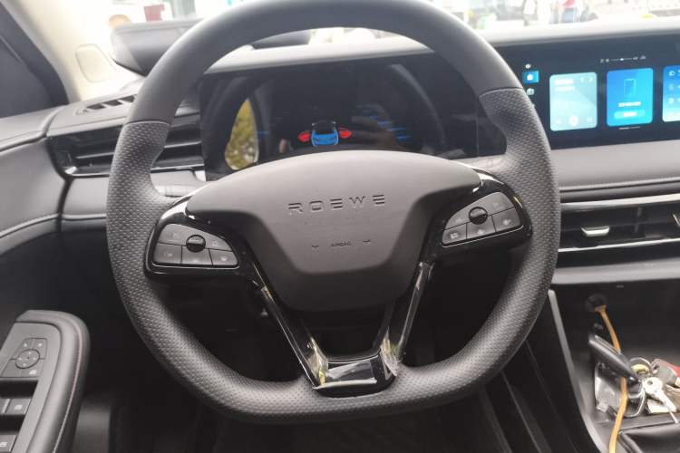 Used Roewe i5 2023 1.5L Manual Comfort Edition Steering Wheel