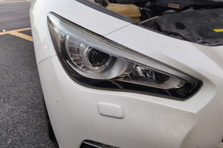 Used Infiniti Q50 2014 2.0T Comfort Edition