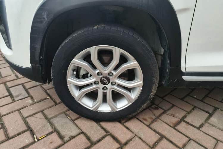 Used Chery Tiggo 3X 2021 PLUS 1.5L CVT Thrilling Red Date Edition Left Front Wheel Hub