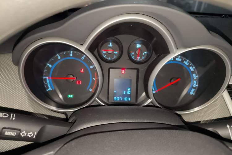 Used Chevrolet Cruze 2013 1.6L SE MT