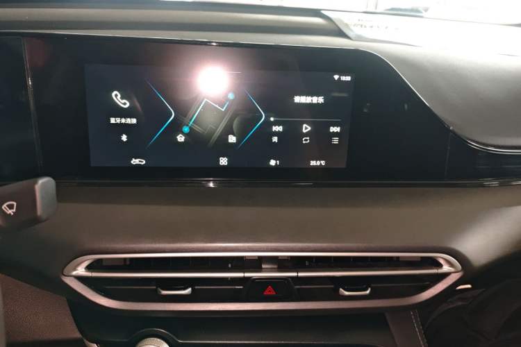 Used CHANGAN Eado 2021 PLUS 1.6L GDI CVT Luxury Model Audio And AC Panel