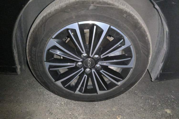 Used Chery Fengyun A8 2024 127 Long-Distance Edition Standard Version
