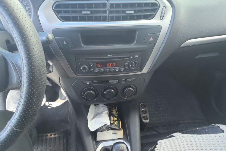 Used Peugeot 301 2014 1.6L Manual Comfort Edition
