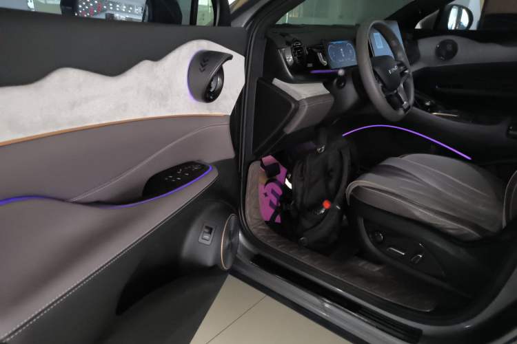 Used BYD Frigate 07 2023 DM-i 100KM Flagship Model Driver Seat