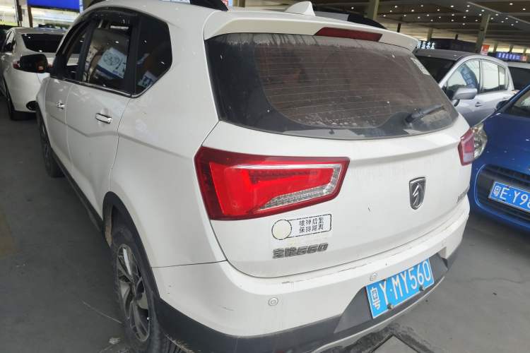 Used Baojun 560 2015 1.8L manual luxury version