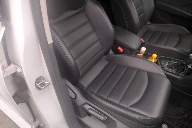 Used Volkswagen Tharu 2021 280TSI Two-Wheel-Drive Luxury Plus Edition
