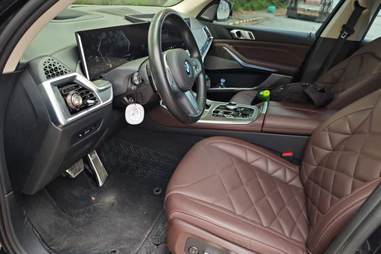 Used BMW X5 2023 xDrive 30Li Luxury M Sport Night Edition Package
