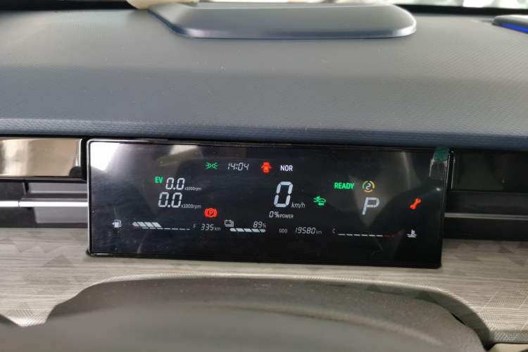 Used JETOUR Dashing i-DM 2023 1.5T DHT Lightning 02