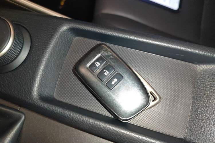 Used Lexus IS 2015 200T Fēngshàng Edition