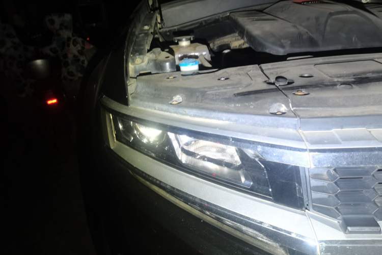 Used Zotye Domy X7 2017 1.8T Manual Luxury Model
