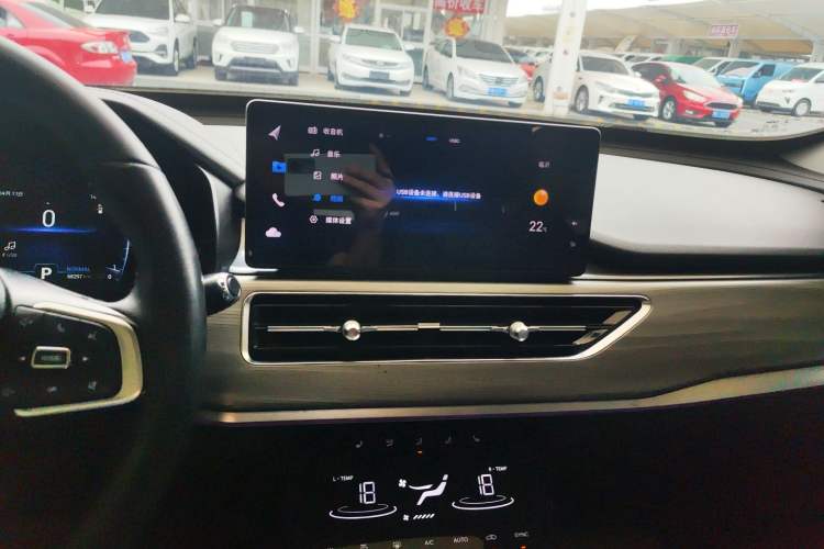 Used Chery Tiggo 8 2021 Kunpeng Edition 390TGDI Automatic Zhubfeng Version Audio And AC Panel