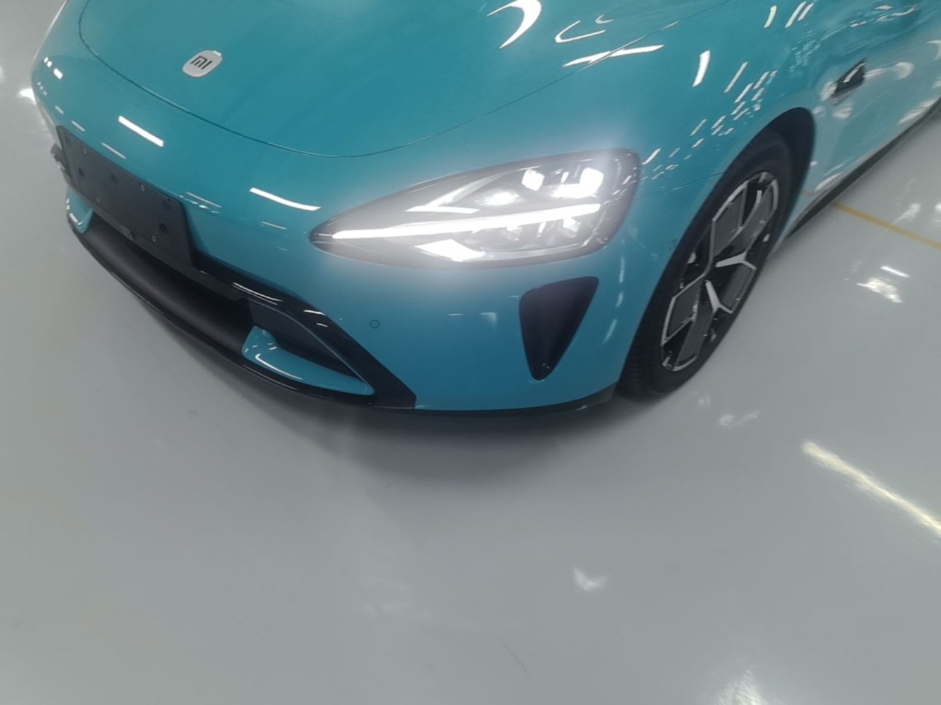 Xiaomi Auto SU7 2024 Rear-Drive Long-Range Intelligent Driving Version — снимка 8