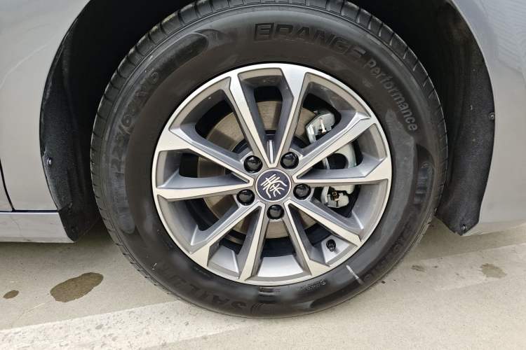 Used BYD Qin PLUS 2023 Champion Edition DM-i 55KM Leading Model
