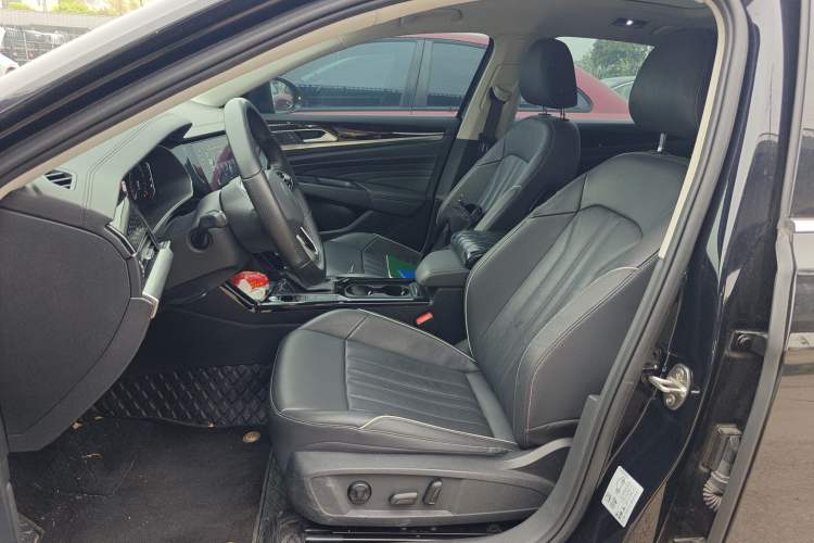 Used Volkswagen Passat 2023 330TSI Starry Elite Edition Left Front Seat