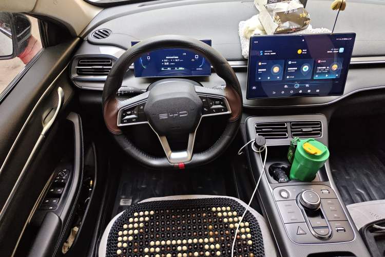 Used BYD Destroyer 05 2023 Champion Edition DM-i 120KM Prestige Model Steering Wheel