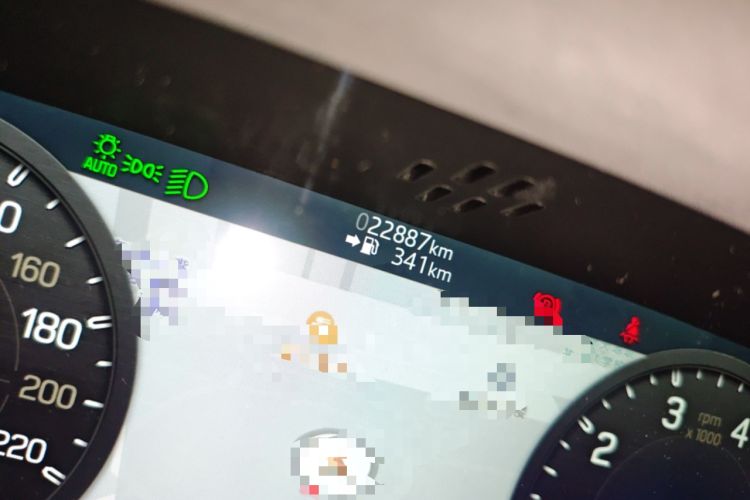 Used Land Rover Defender 2022 110 P400 Dark Edition