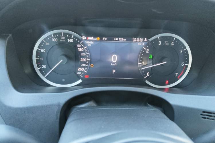 Used Jaguar XEL 2022 2.0T 200PS R-DYNAMIC Youth Sport Edition