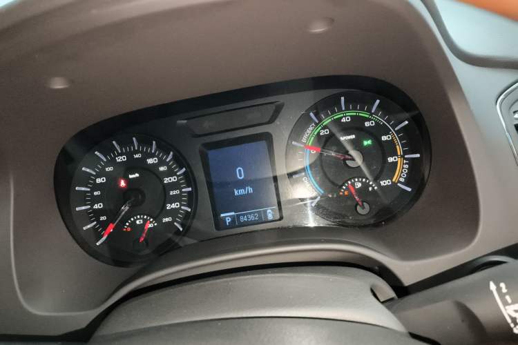 Used Roewe e950 2017 50T Hybrid Connected Executive Edition
