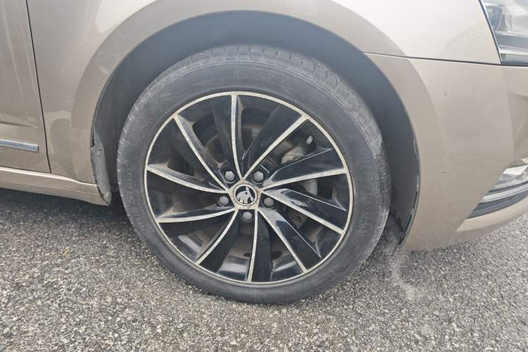 Used Skoda Octavia 2018 TSI280 DSG Flagship Edition
