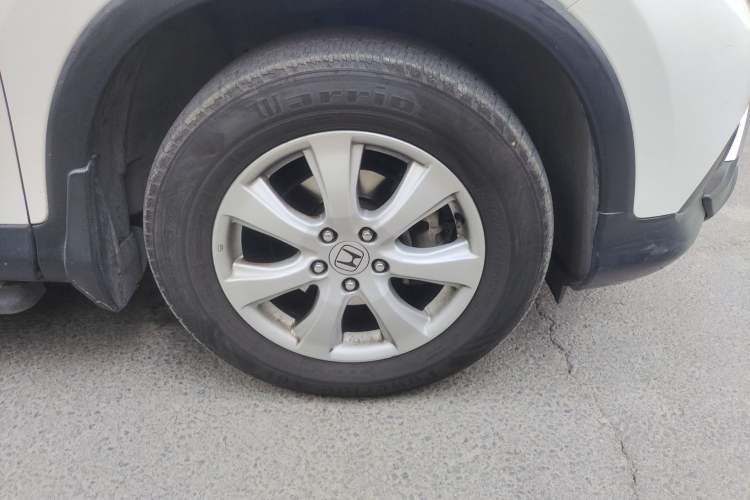 Used Honda CR-V 2012 2.0L two-wheel drive urban version
