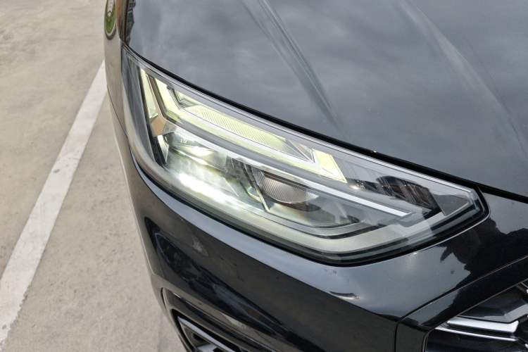 Used Audi Q5L 2021 45 TFSI Luxury Dynamic Edition Right Front Headlight