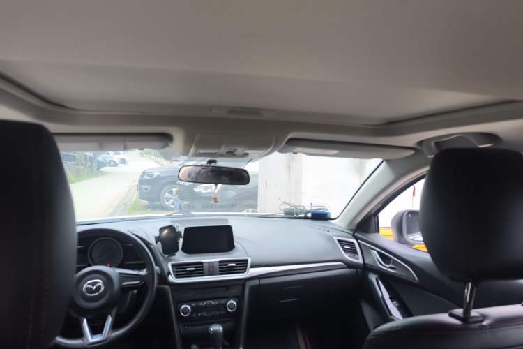 Used Mazda Mazda 3 Axela 2017 Sedan 1.5L Automatic Luxury Model Emission Standard China V