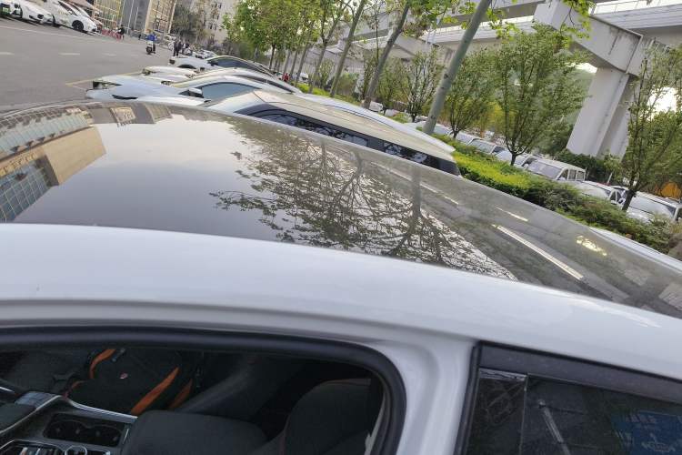 Used CHANGAN UNI-T 2020 1.5T Prestige Version
