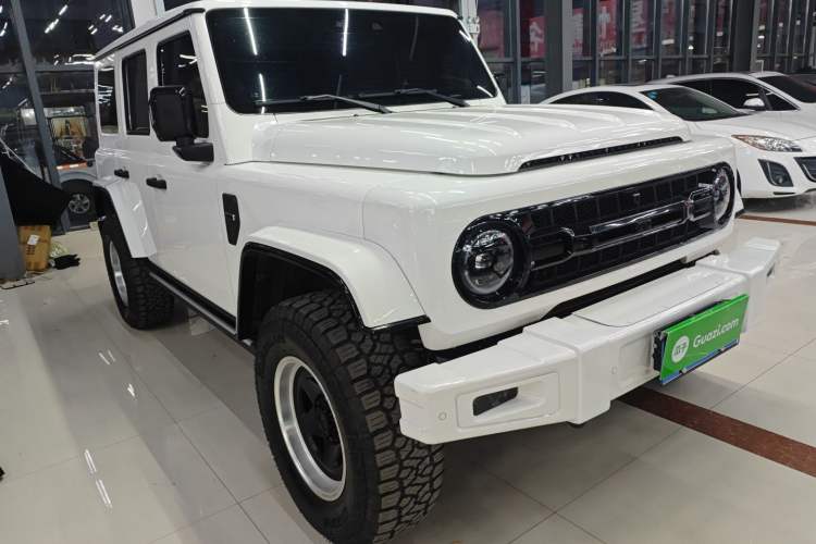 Used 212 T01 2024 2.0T Explorer