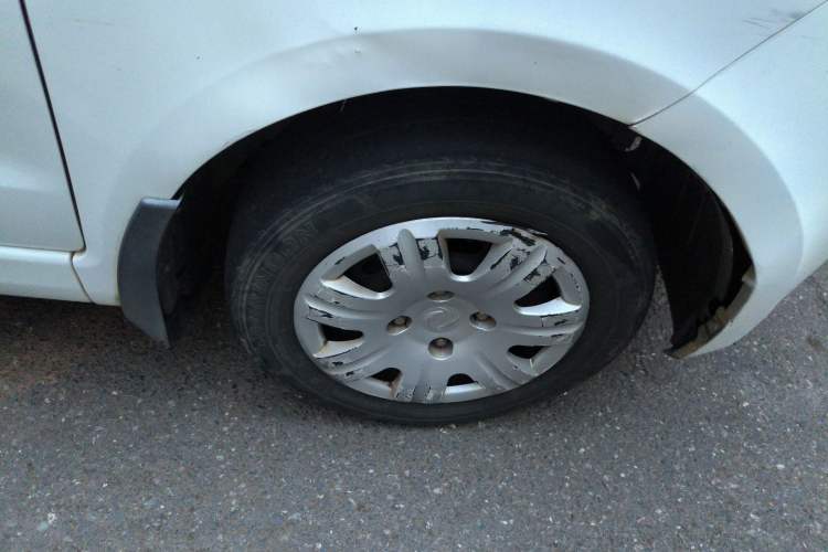 Used Dongfeng Fengon 330 2014 1.5L Manual Utility Version DK15
