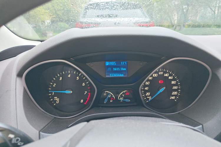 Used Ford Focus 2013 Sedan Classic 1.8L Automatic Fashion Edition